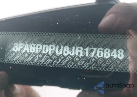 2018 Ford Fusion Energi Se Luxury z USA, uszkodzony, nr VIN 3FA6P0PU8JR176848